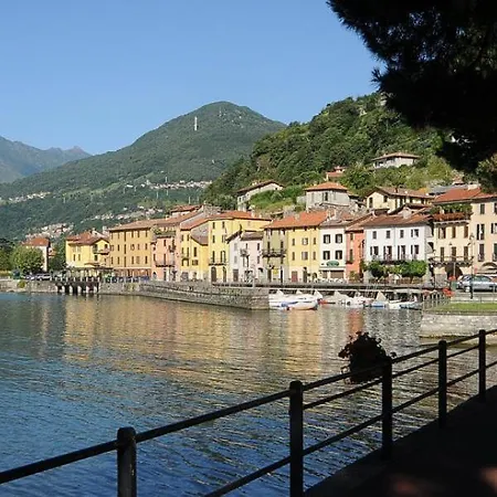 Fronte - Apartman Domaso
